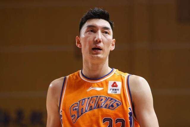 22, 梅斯德比战万人空巷激情四射  